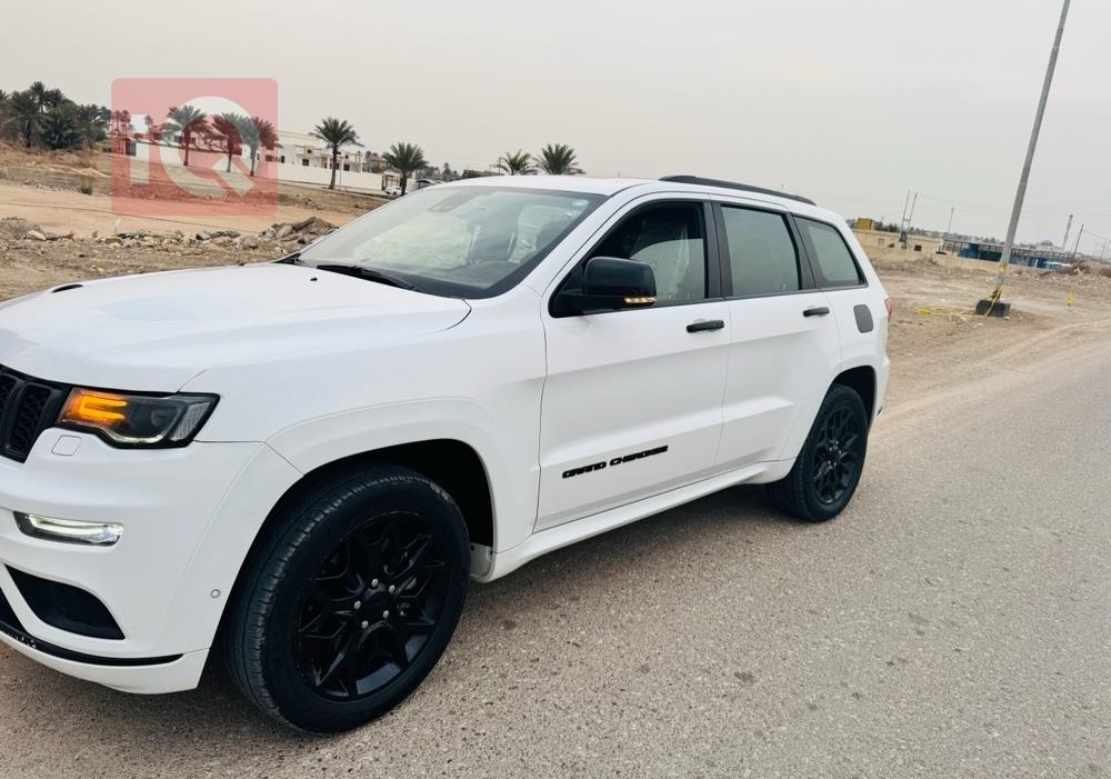 جيب جراند شيروكي